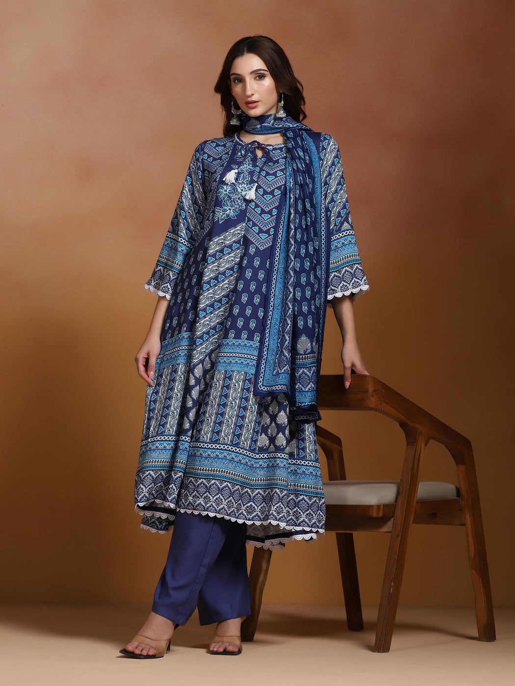 Women Liva Blue Printed Kurta Comfort Pant Dupatta